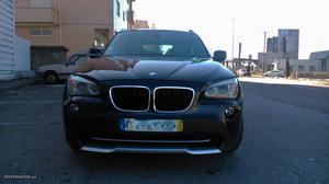 BMW X1 sDRIVE 20d Janeiro/10 - à venda - Monovolume / SUV,