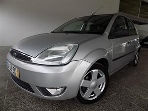  Ford Fiesta 1.4 TDCI TREND (5P)