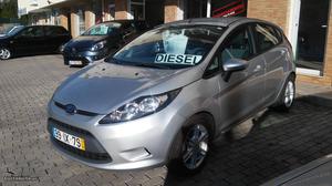 Ford Fiesta 1.4 Tdci Ambiente Março/10 - à venda -