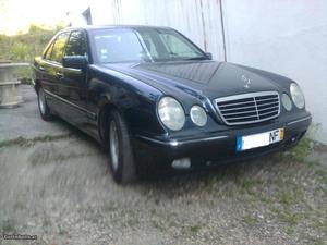 Mercedes-Benz E 290 Elegance Maio/96 - à venda - Ligeiros