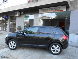 Nissan Qashqai 2.0DCiTeknaSport150 Agosto/08 - à venda -