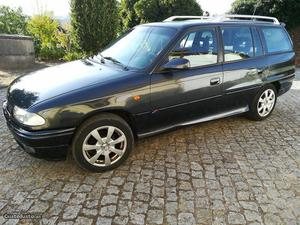 Opel Astra Caravan Dezembro/97 - à venda - Ligeiros