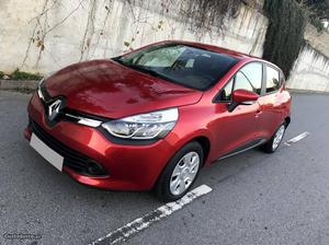 Renault Clio km GPS Dezembro/15 - à venda -