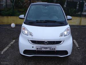 Smart ForTwo 0.8 CDI Passion Dezembro/13 - à venda -