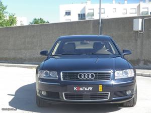 Audi A8 A8 4.0TDI V8 Quattro Outubro/03 - à venda -