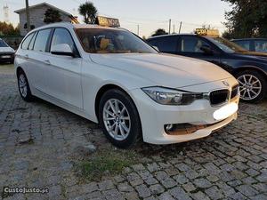 BMW 318 d touring Maio/12 - à venda - Ligeiros Passageiros,