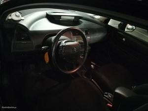 Citroën C4 1.6 hdi 110cv Março/10 - à venda - Ligeiros