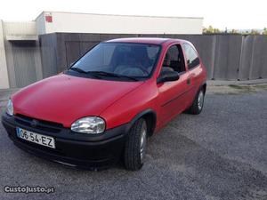 Opel Corsa 1.5d motor isuzo Maio/95 - à venda - Comerciais