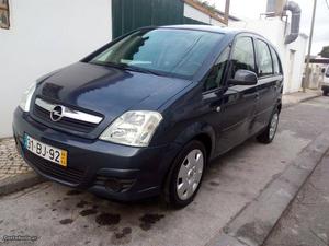 Opel Meriva 1.3 cdti Março/06 - à venda - Ligeiros