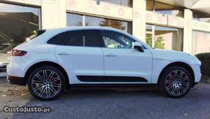 Porsche Outros Macan 3.0 S Diesel Maio/14 - à venda -