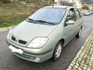 Renault Scenic v Conquest  c/ kms Abril/02