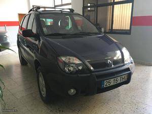 Renault Scénic RX4 Março/02 - à venda - Monovolume / SUV,