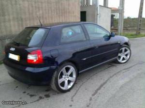 Audi A3 Sport Março/98 - à venda - Monovolume / SUV, Viseu