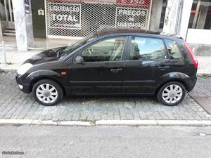 Ford Fiesta 1.4 Guia Novembro/02 - à venda - Ligeiros