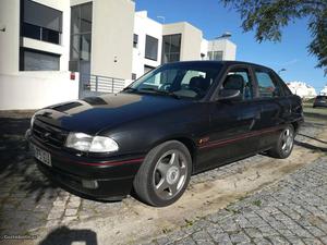 Opel Astra Gt Tds Agosto/95 - à venda - Ligeiros