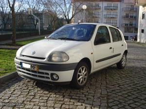 Renault Clio 1.2RT c/dirassistida Novembro/98 - à venda -