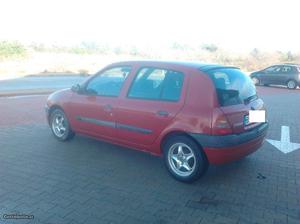 Renault Clio 1,2unic dno ngciavel Setembro/99 - à venda -