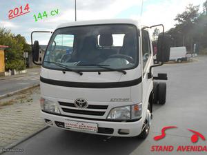 Toyota Dyna MCV Outubro/14 - à venda - Comerciais