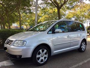 VW Touran 2.0 Tdi Highline 1Dono Agosto/03 - à venda -