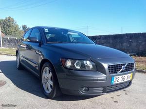 Volvo SD 136CV 117E/MÊS Abril/04 - à venda -