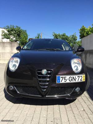 Alfa Romeo Mito cv turbo Setembro/08 - à venda -