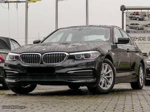 BMW 520 Executive Plus Abril/17 - à venda - Ligeiros
