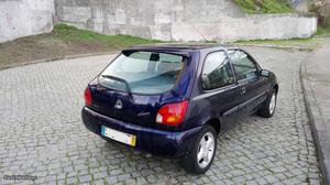 Ford Fiesta Techno 1.25 Novembro/98 - à venda - Ligeiros