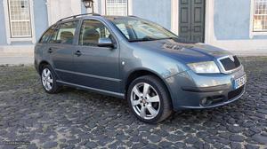 Skoda Fabia 1.4 TDI ELEGANCE Junho/05 - à venda - Ligeiros