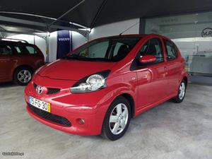 Toyota Aygo 1.0 Fantas Fevereiro/08 - à venda - Ligeiros