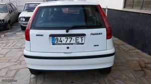 Fiat Punto Em bom estado Janeiro/95 - à venda - Ligeiros