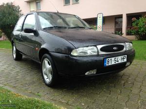 Ford Fiesta 1.25 Ghia C/AC Dezembro/97 - à venda - Ligeiros