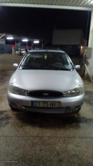 Ford Mondeo Ford Mondeo A.C Julho/00 - à venda - Ligeiros