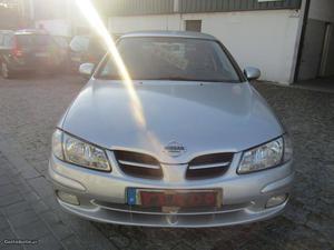 Nissan Almera 2 portas;diesel Janeiro/01 - à venda -