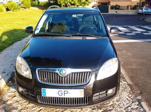 Skoda Fabia Break Elegance1.4TDI Outubro/08 - à venda -