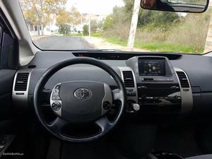 Toyota Prius 1.5 VVTi Outubro/07 - à venda - Ligeiros