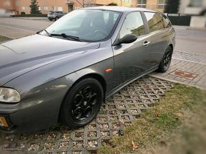 Alfa Romeo 156 SportWagon Novembro/02 - à venda - Ligeiros