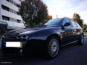 Alfa Romeo 159 SportWagon 1.9 JTDm Outubro/07 - à venda -