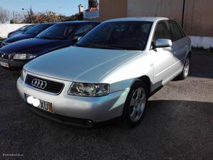 Audi A3 1.9 Tdi Sport Março/02 - à venda - Ligeiros