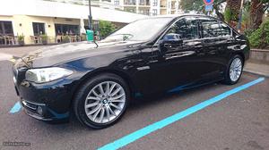 BMW 520 luxury line Junho/16 - à venda - Ligeiros