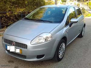 Fiat Grande Punto 1.3 multijet Junho/09 - à venda -