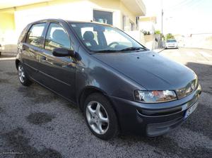 Fiat Punto 1.2 ELX 5 portas Julho/02 - à venda - Ligeiros