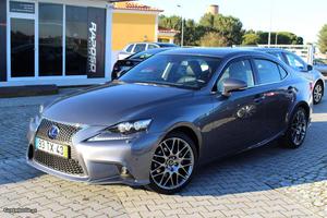 Lexus IS 300 h F-Sport Maio/14 - à venda - Ligeiros