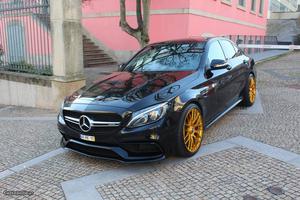 Mercedes-Benz C 63 AMG 510CV Maio/15 - à venda - Ligeiros