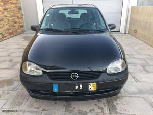 Opel Corsa 1.2 impecavel Outubro/98 - à venda - Ligeiros