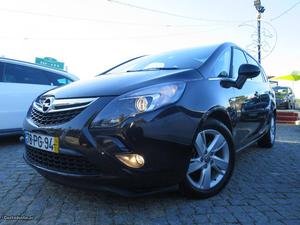 Opel Zafira Tourer 1.6CDTi Cosmo Novembro/14 - à venda -