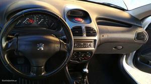 Peugeot 206 hdi Maio/02 - à venda - Comerciais / Van,