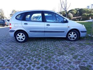 Renault Scénic RXT 5 Portas Março/00 - à venda - Ligeiros