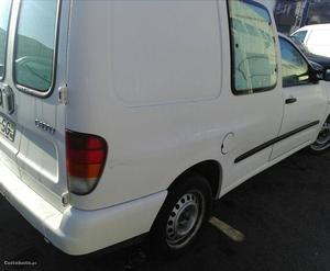 VW Caddy Bom estado Abril/01 - à venda - Comerciais / Van,