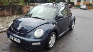 VW New Beetle 2.0i Maio/99 - à venda - Ligeiros