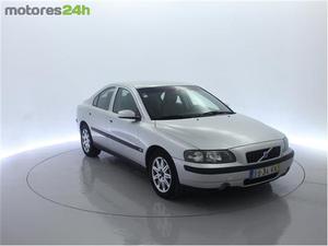 Volvo S T